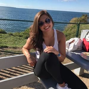 Meet your Posher, Justine